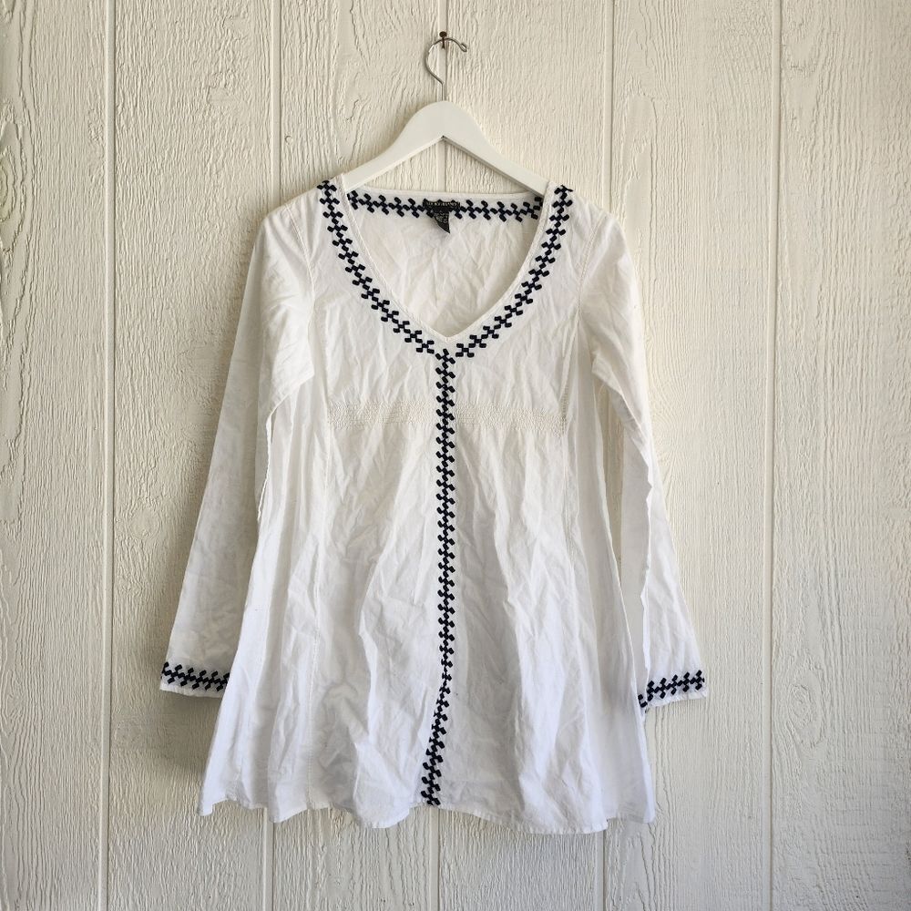 Lucky Brand White And Blue Embroidered Top